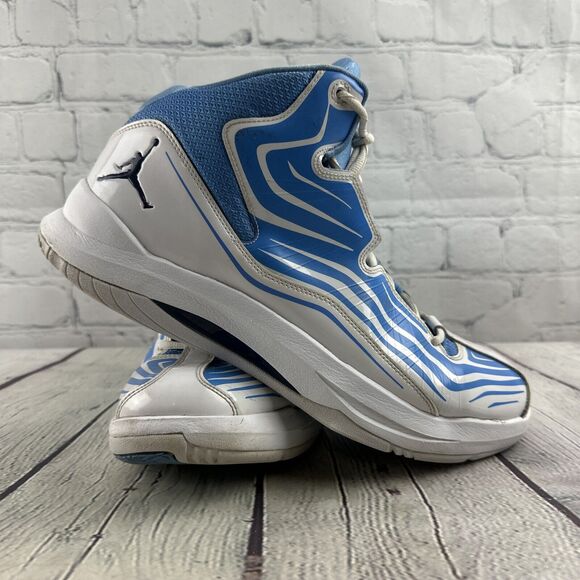 Nike Air Jordan Aero Mania Mens Sz 11.5 UNC TARHEELS Carolina Blue 552313 2013 - Picture 1 of 8